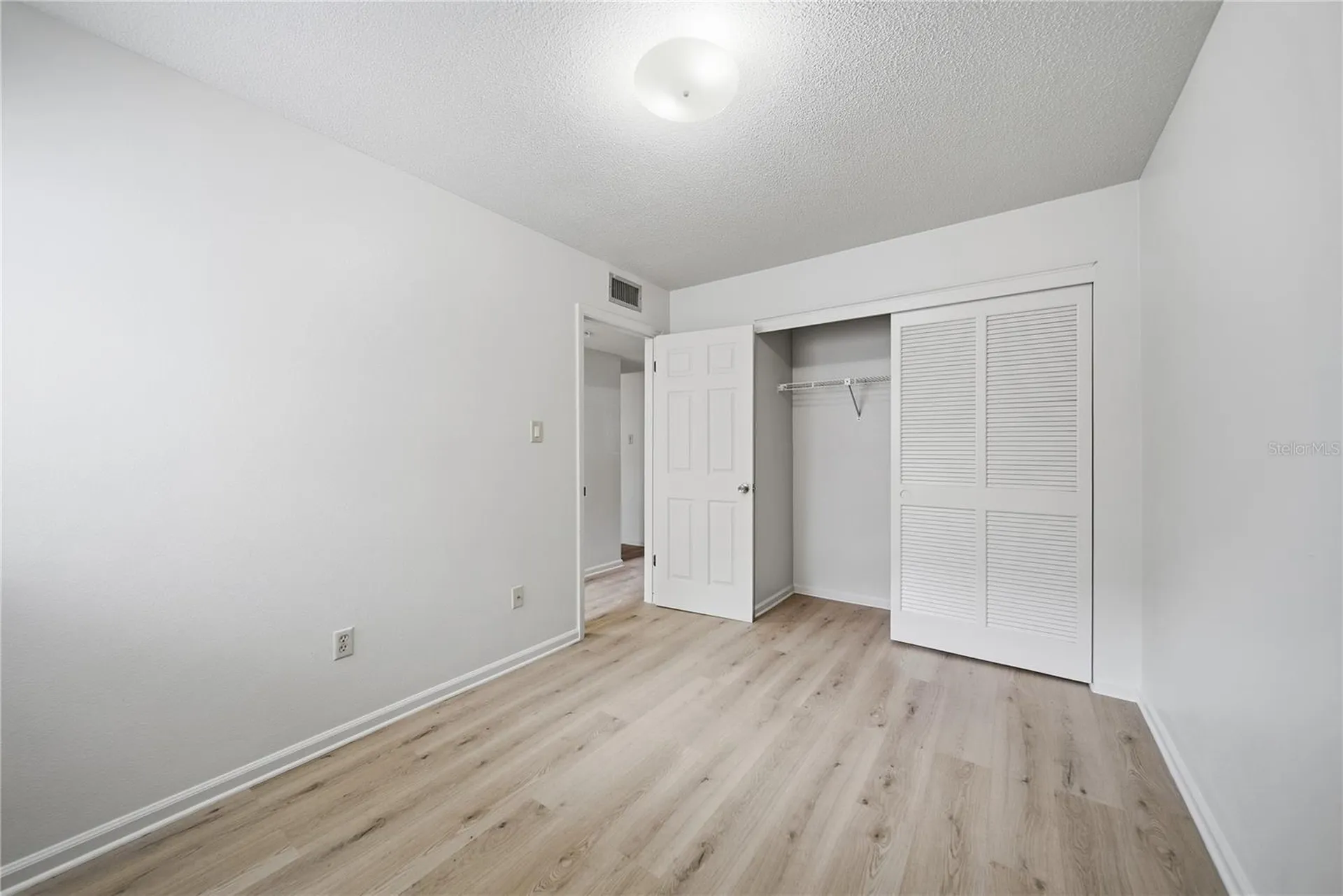 4507 9th Street W. Bradenton FL 34207