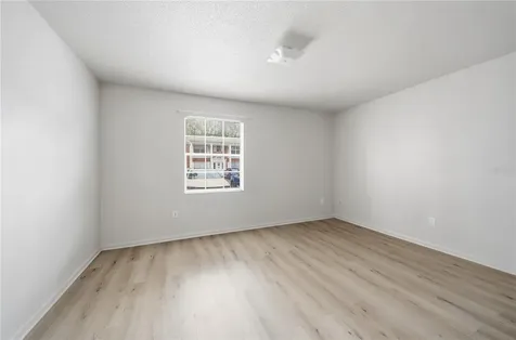 4507 9th Street W. Bradenton FL 34207