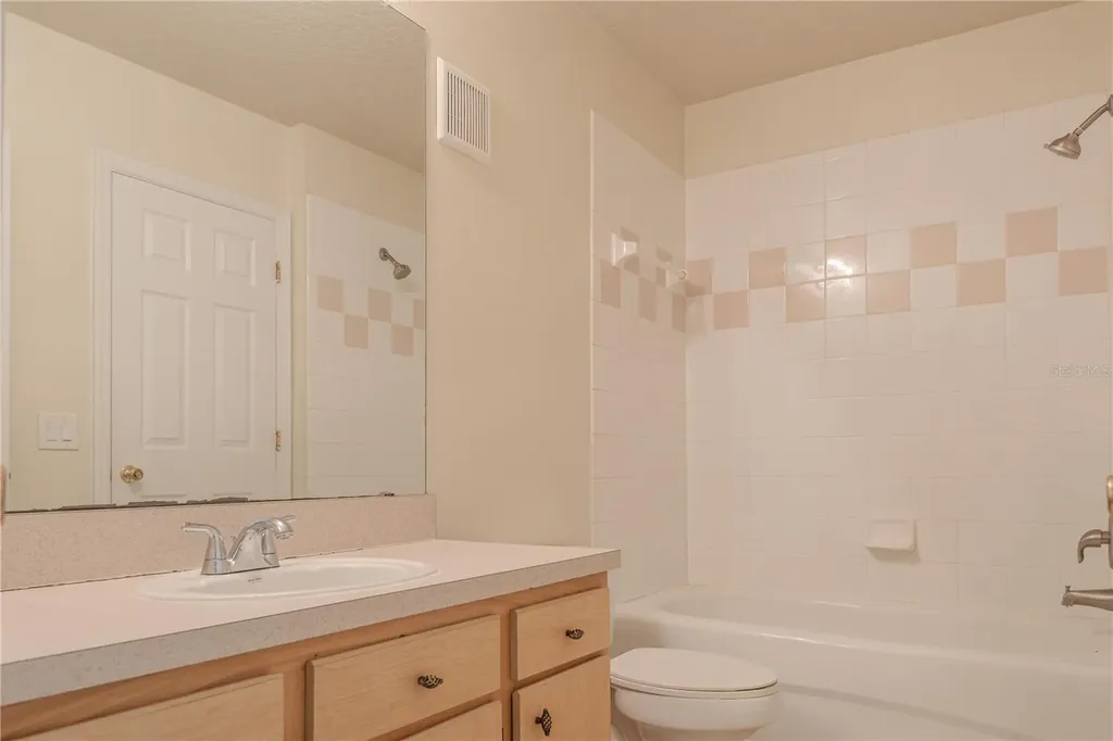 6596 Swissco Drive Orlando FL 32822