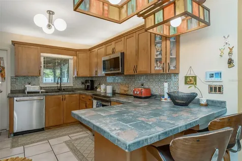 302 Limona Road Brandon FL 33510