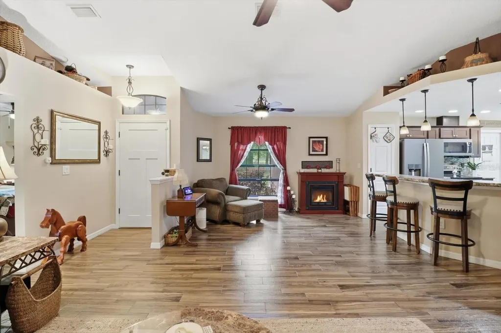 16389 Margot Road Weeki Wachee FL 34614