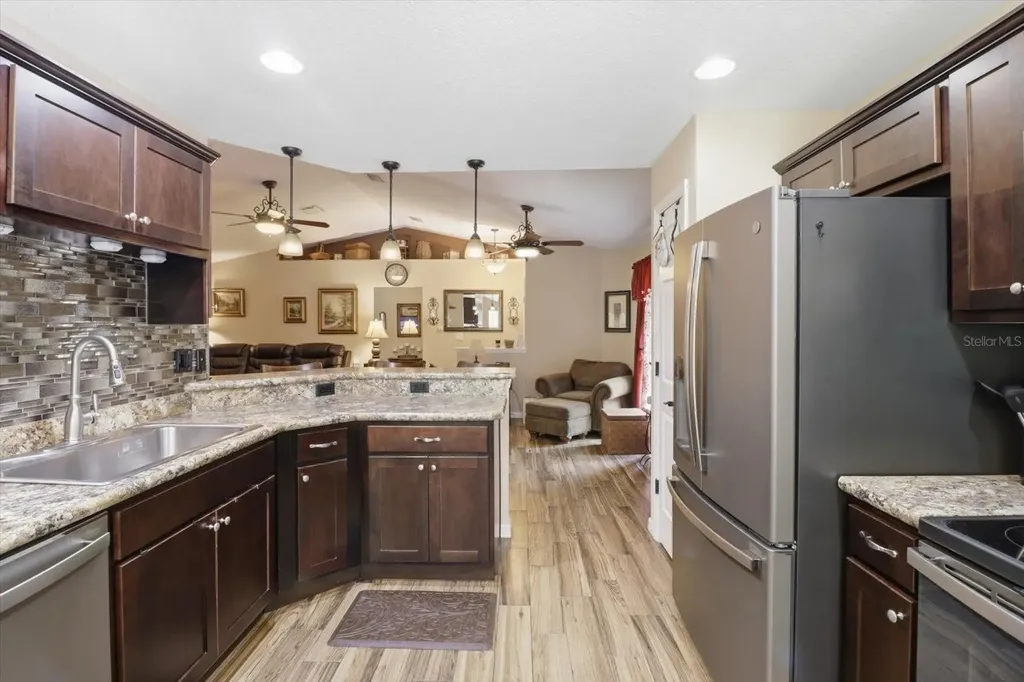 16389 Margot Road Weeki Wachee FL 34614