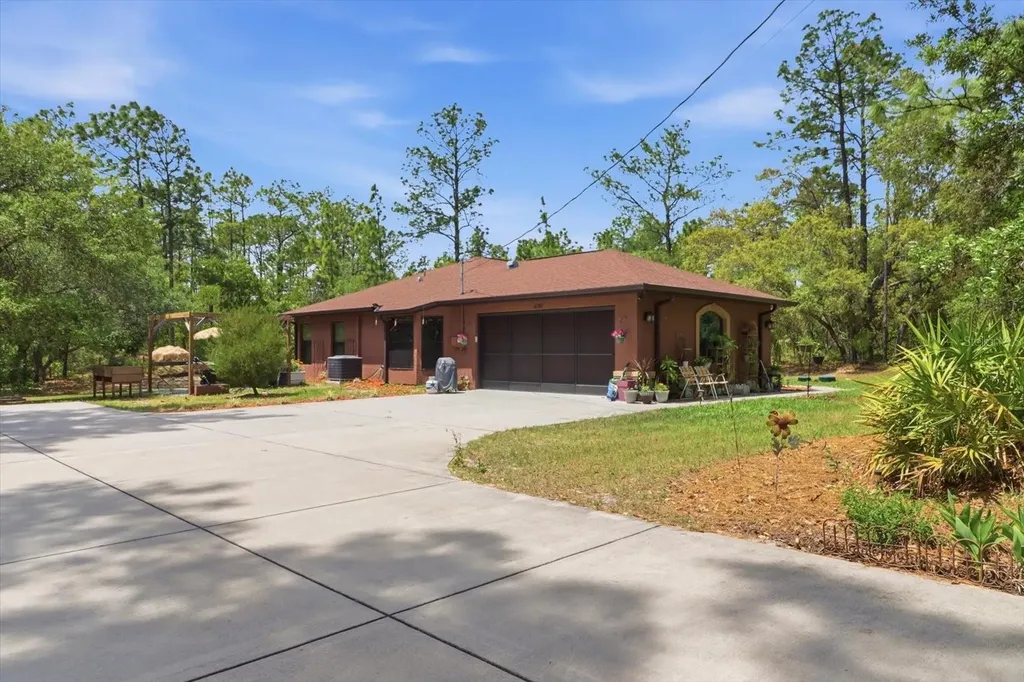 16389 Margot Road Weeki Wachee FL 34614