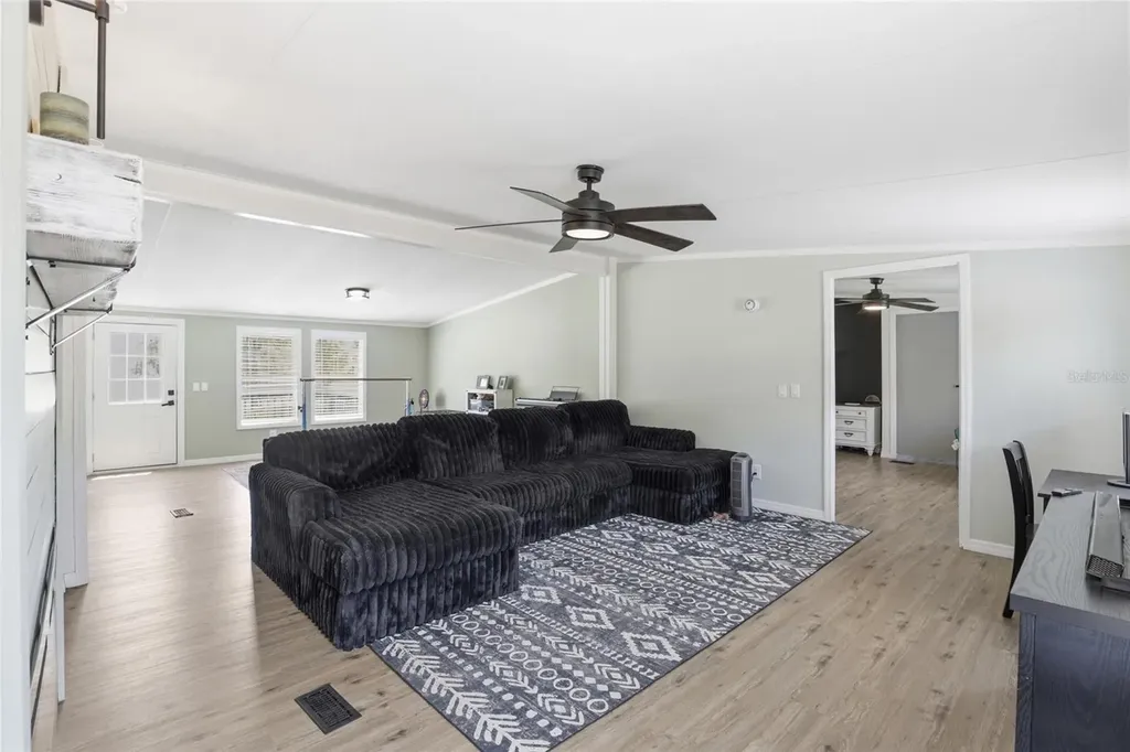 847 SW Applewood Glen Fort White FL 32038