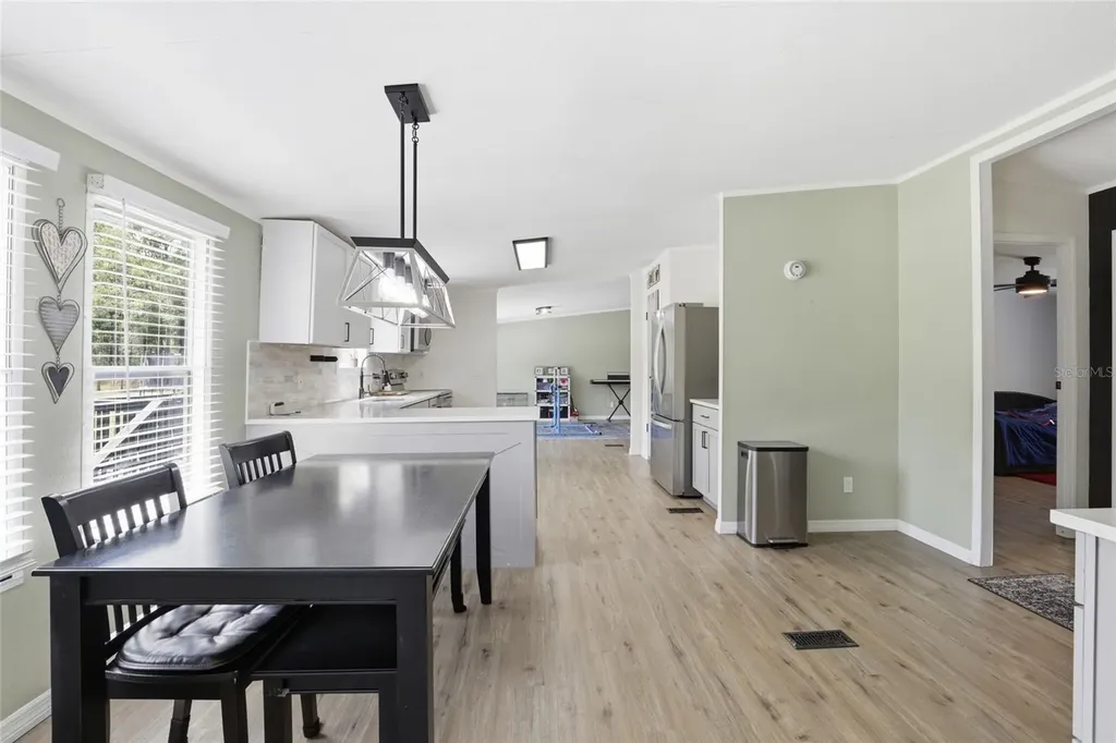 847 SW Applewood Glen Fort White FL 32038