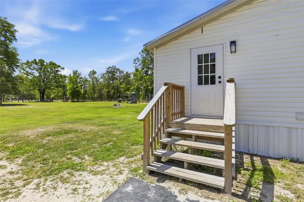 847 SW Applewood Glen Fort White FL 32038