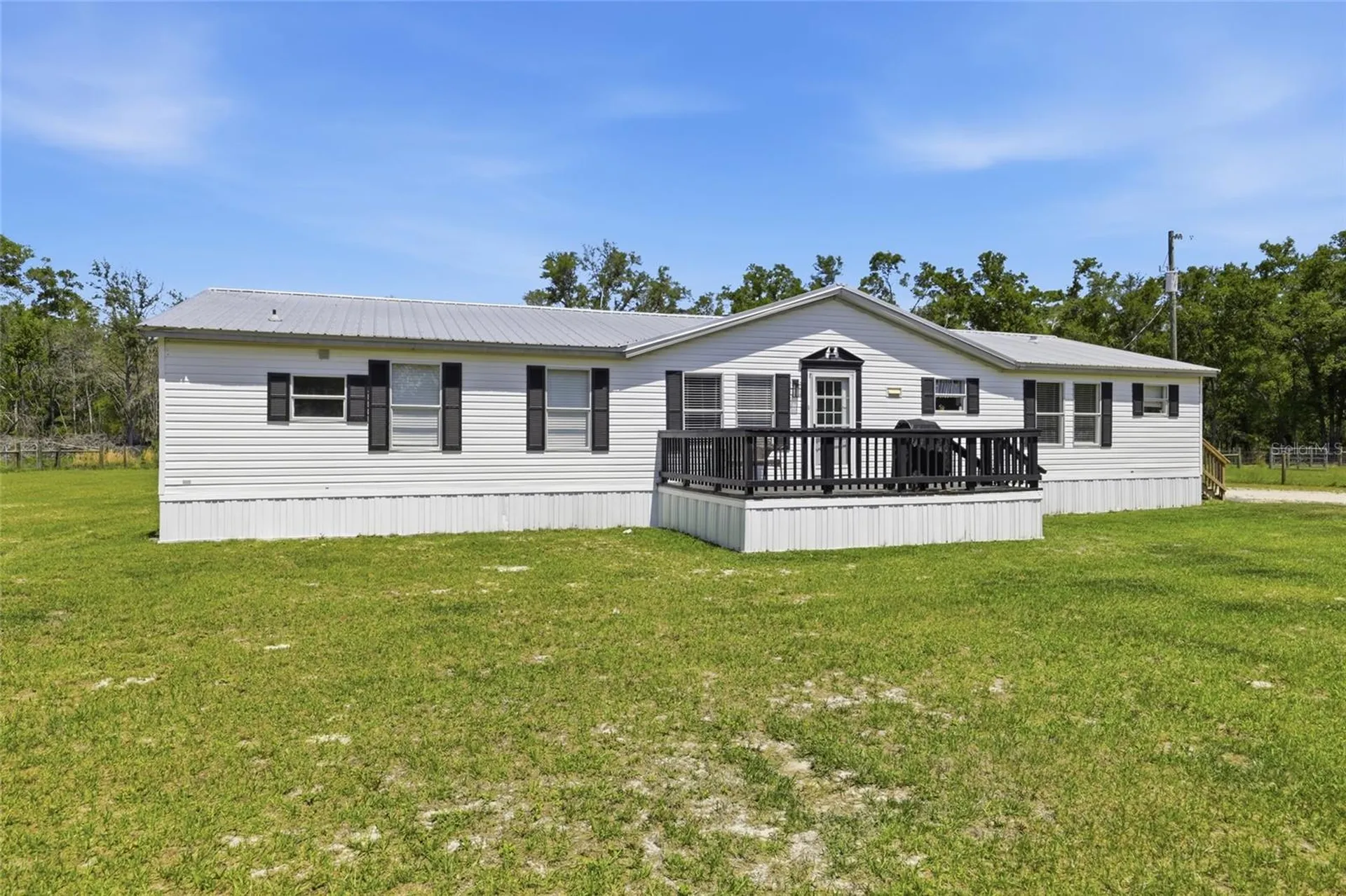 847 SW Applewood Glen Fort White FL 32038