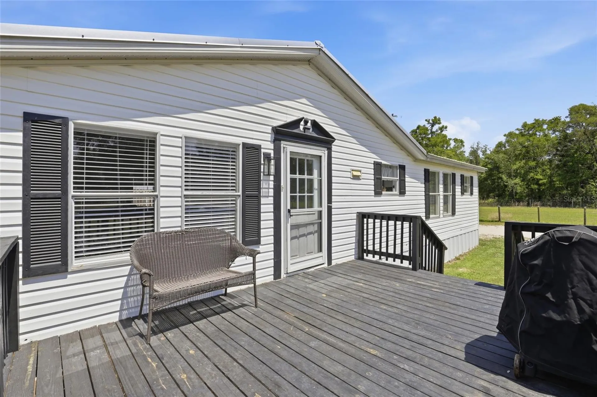 847 SW Applewood Glen Fort White FL 32038