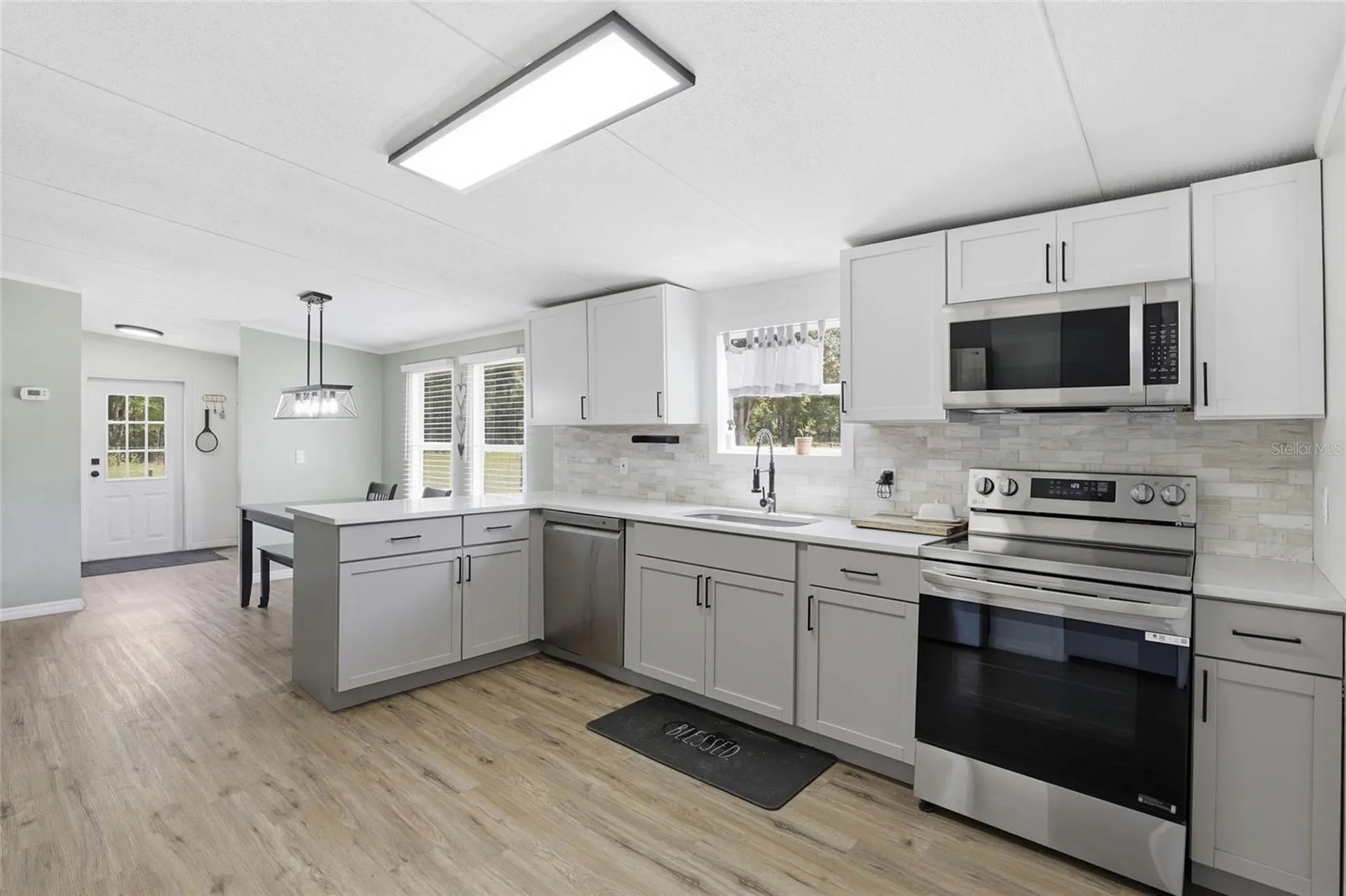 847 SW Applewood Glen Fort White FL 32038
