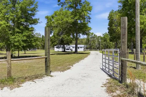 847 SW Applewood Glen Fort White FL 32038