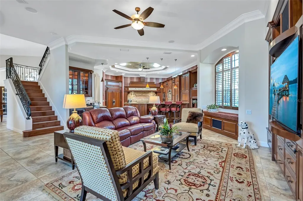 5207 Sand Lake Court Sarasota FL 34238
