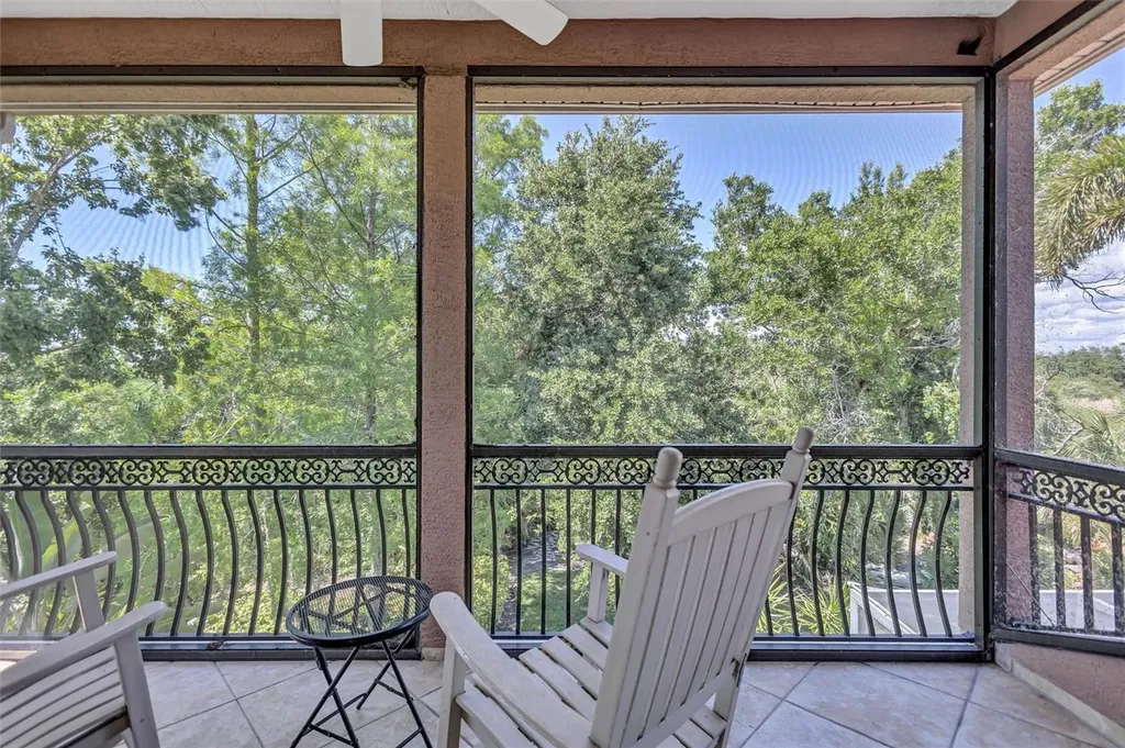 5207 Sand Lake Court Sarasota FL 34238