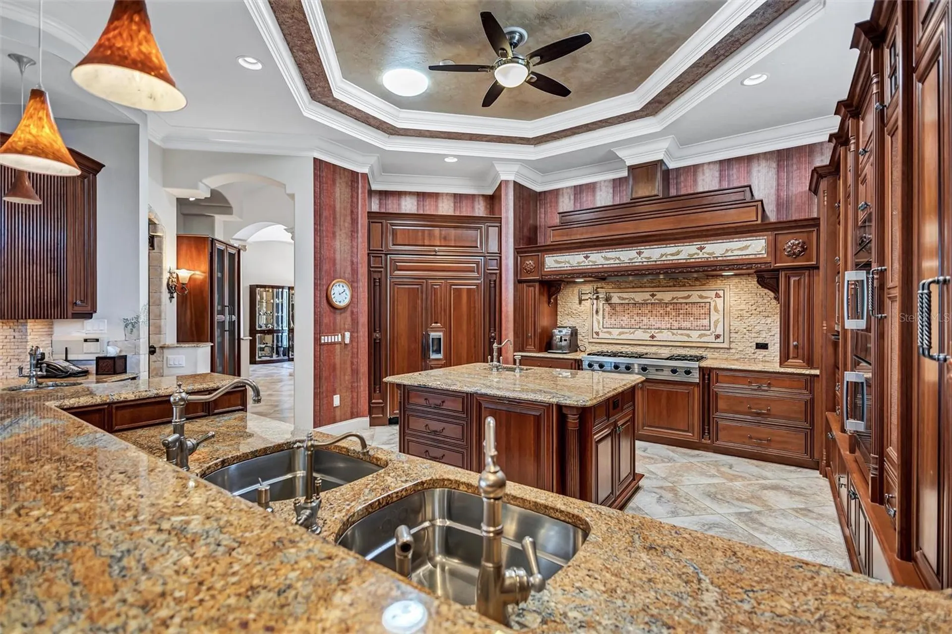5207 Sand Lake Court Sarasota FL 34238