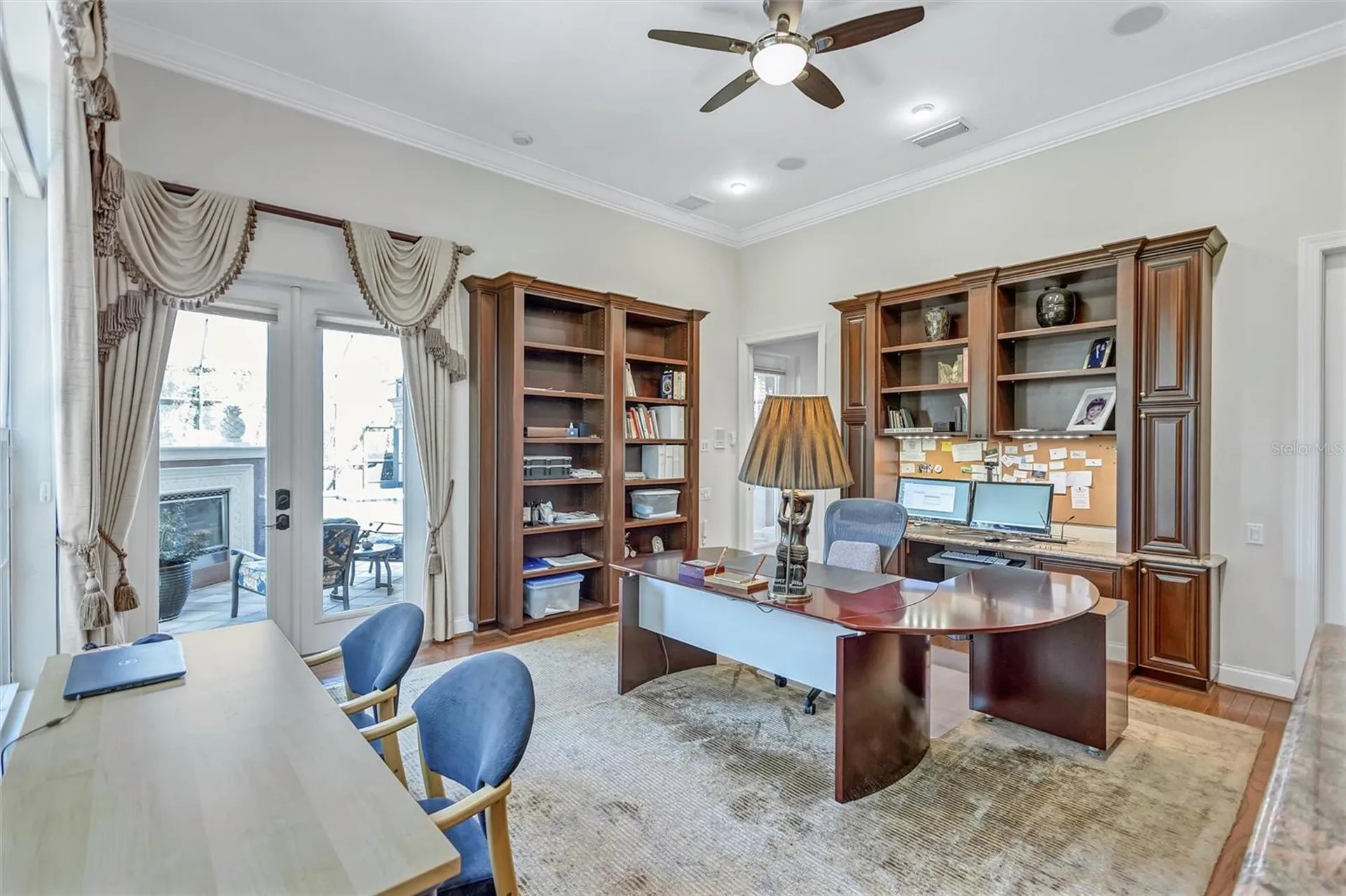 5207 Sand Lake Court Sarasota FL 34238