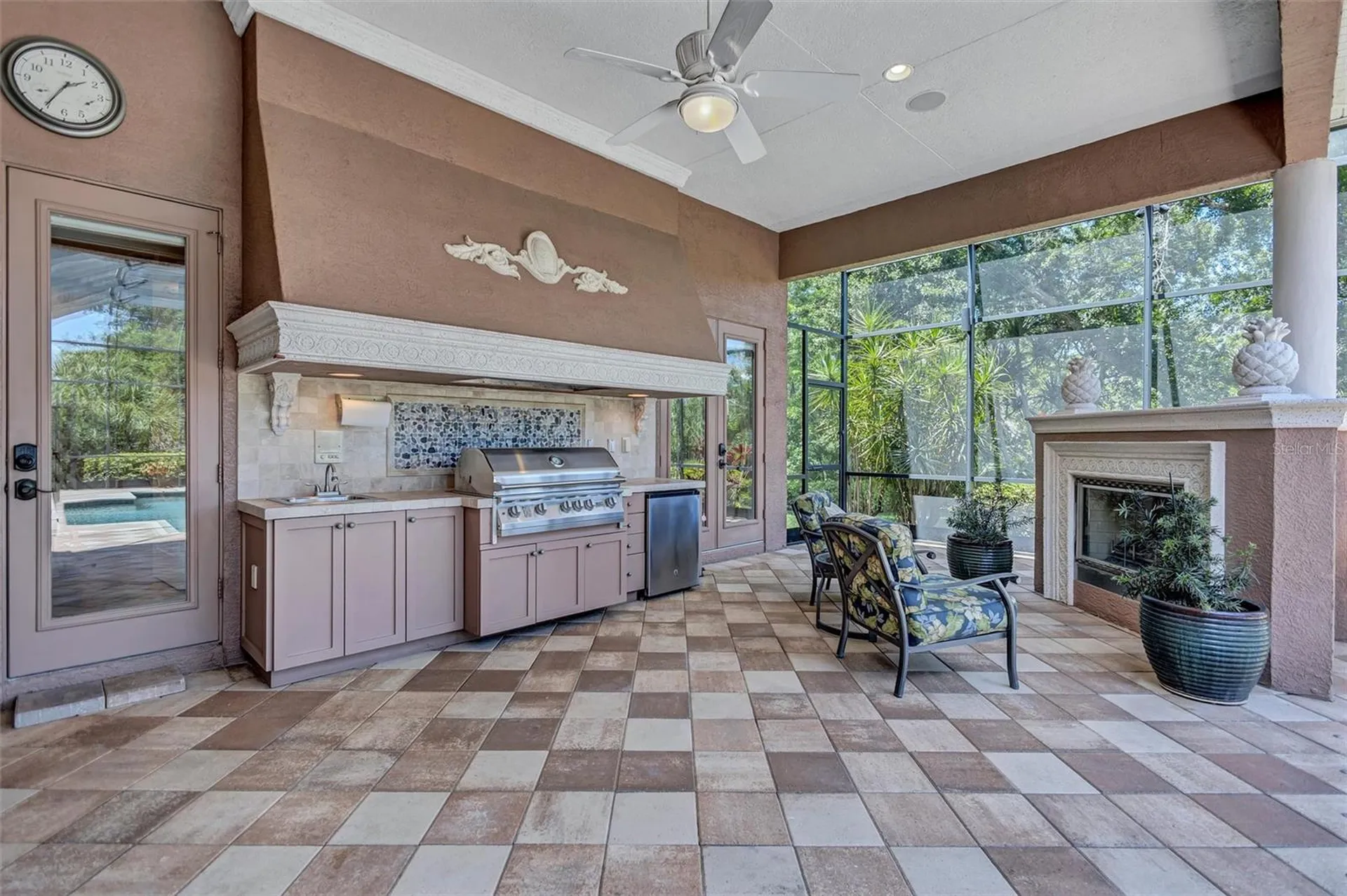 5207 Sand Lake Court Sarasota FL 34238