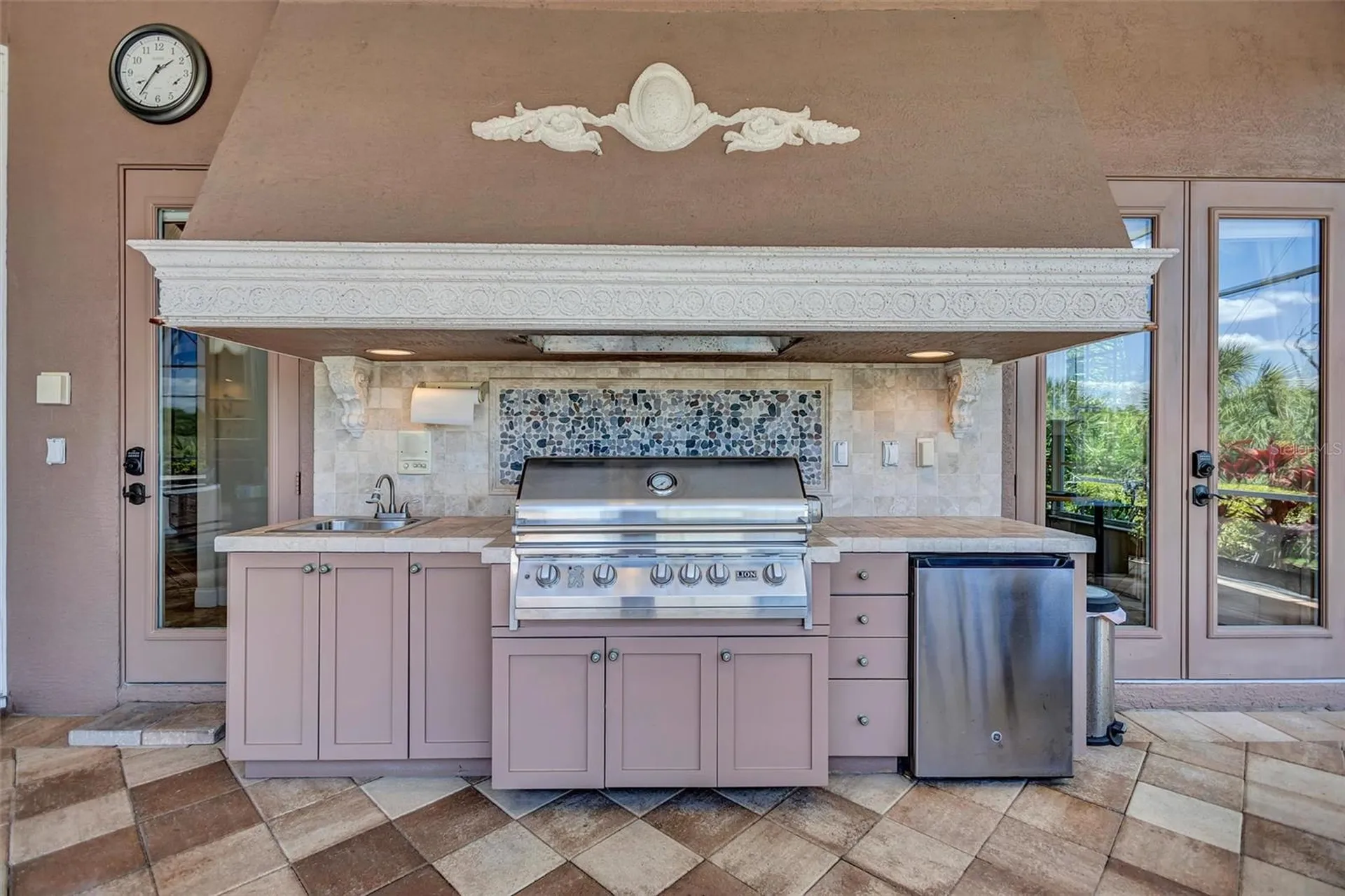 5207 Sand Lake Court Sarasota FL 34238