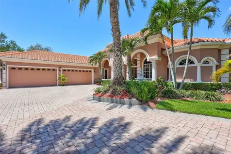 5207 Sand Lake Court Sarasota FL 34238