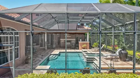 5207 Sand Lake Court Sarasota FL 34238