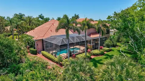 5207 Sand Lake Court Sarasota FL 34238