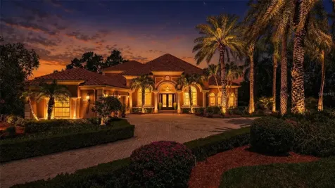 5207 Sand Lake Court Sarasota FL 34238