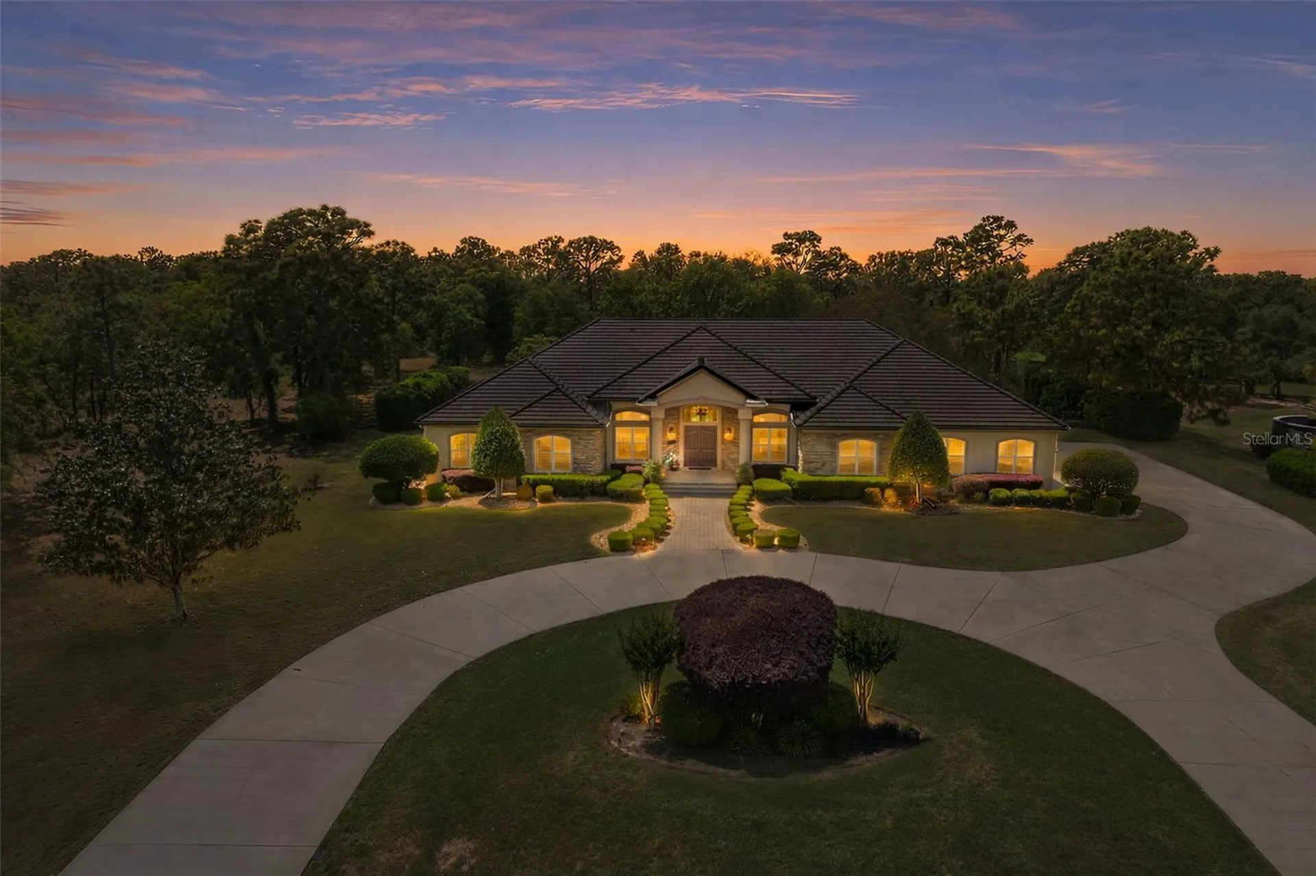 3975 N Grayhawk Loop Lecanto FL 34461