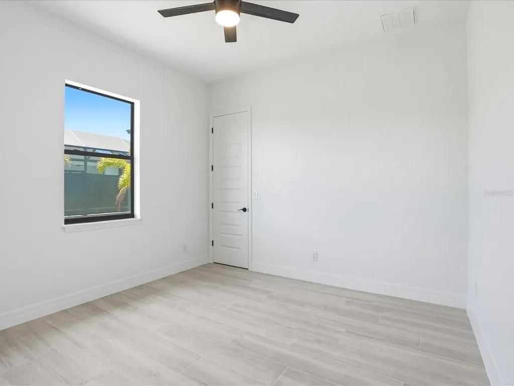 72 Tee View Road Rotonda West FL 33947