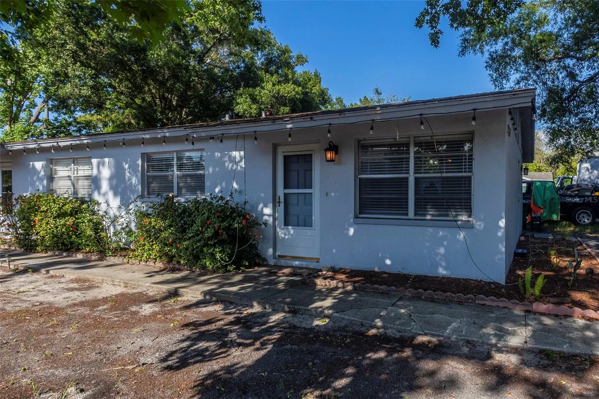 3073 Pine Tree Avenue Largo FL 33771