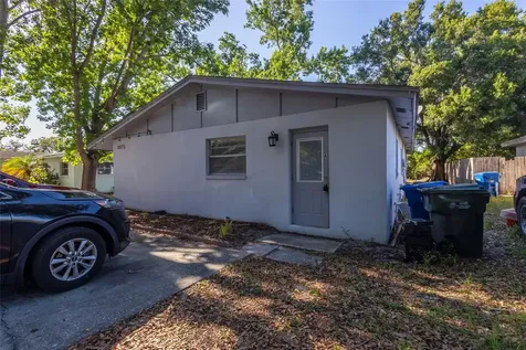 3073 Pine Tree Avenue Largo FL 33771