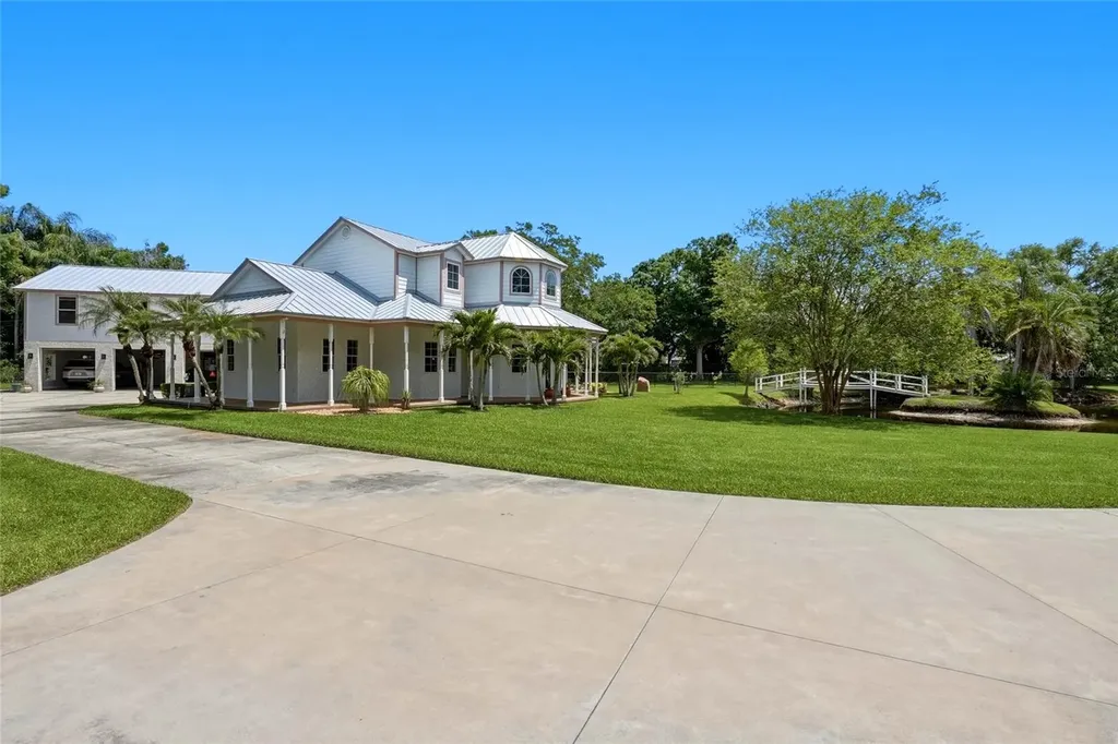 13227 110th Avenue Largo FL 33774