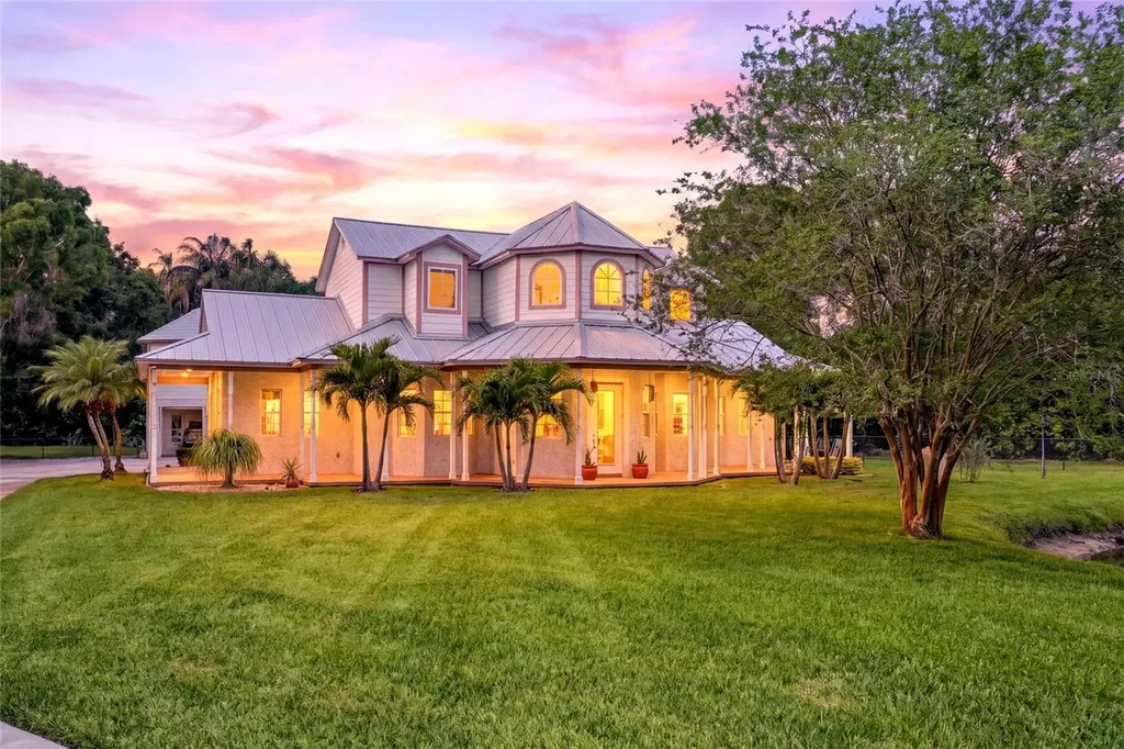 13227 110th Avenue Largo FL 33774