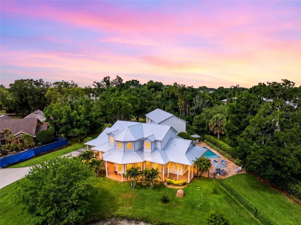 13227 110th Avenue Largo FL 33774