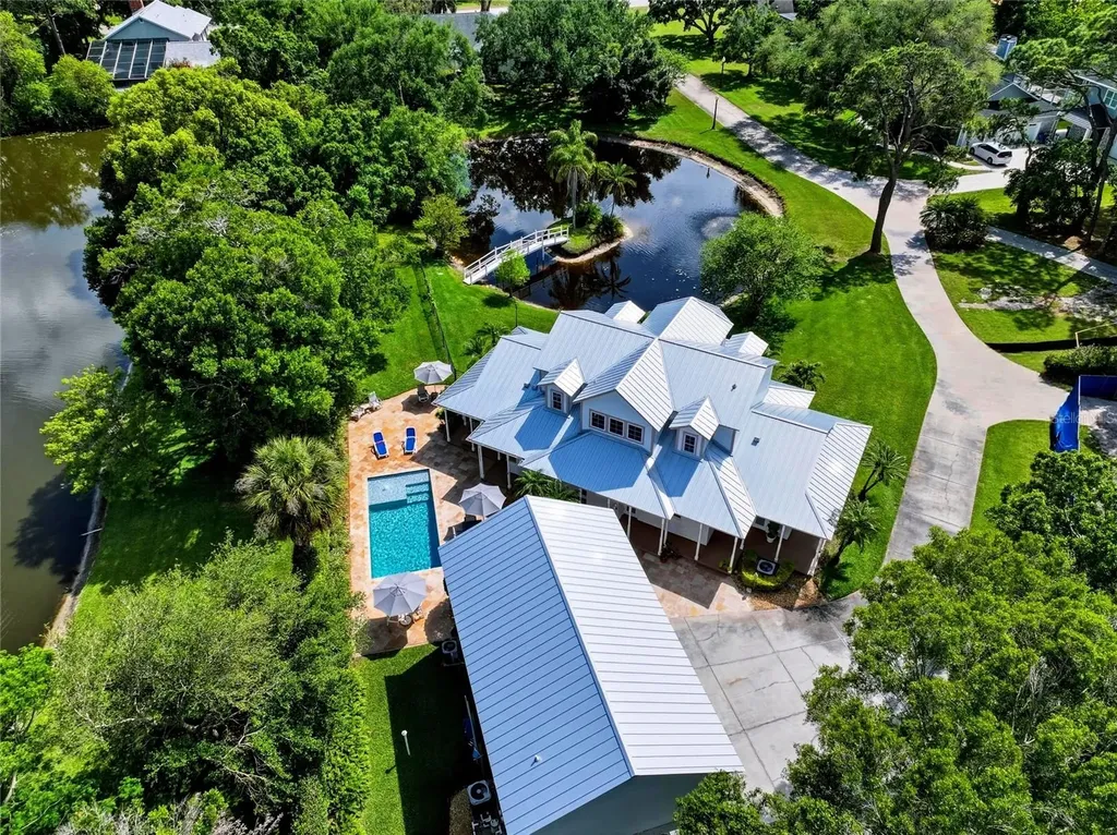13227 110th Avenue Largo FL 33774