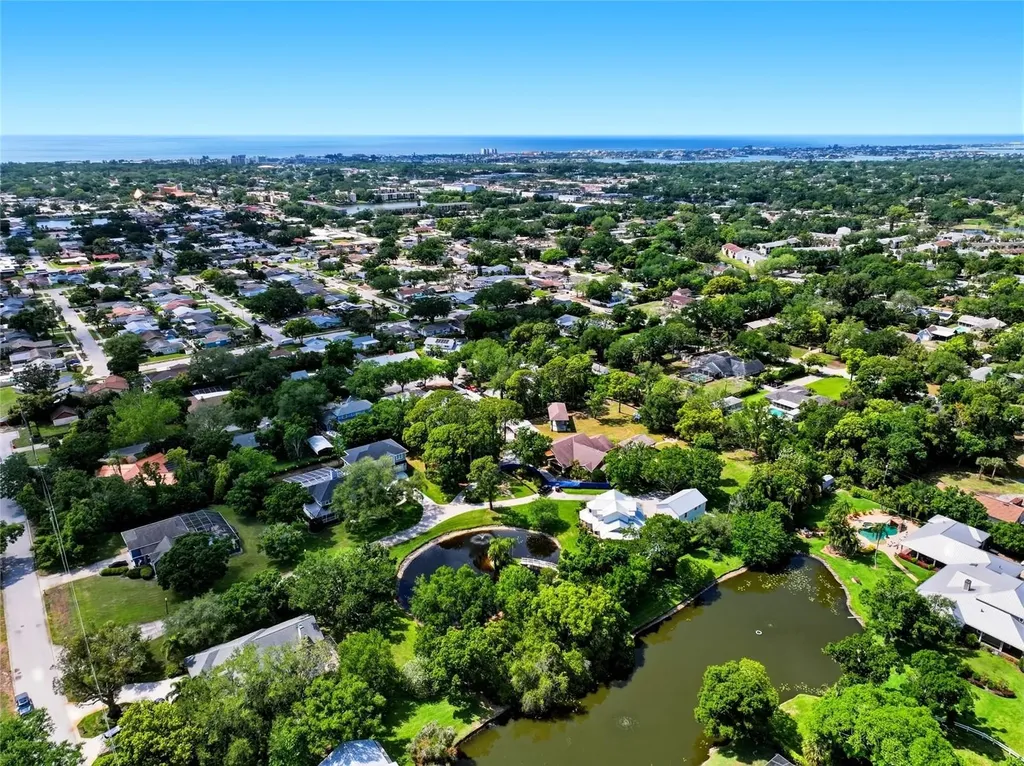 13227 110th Avenue Largo FL 33774