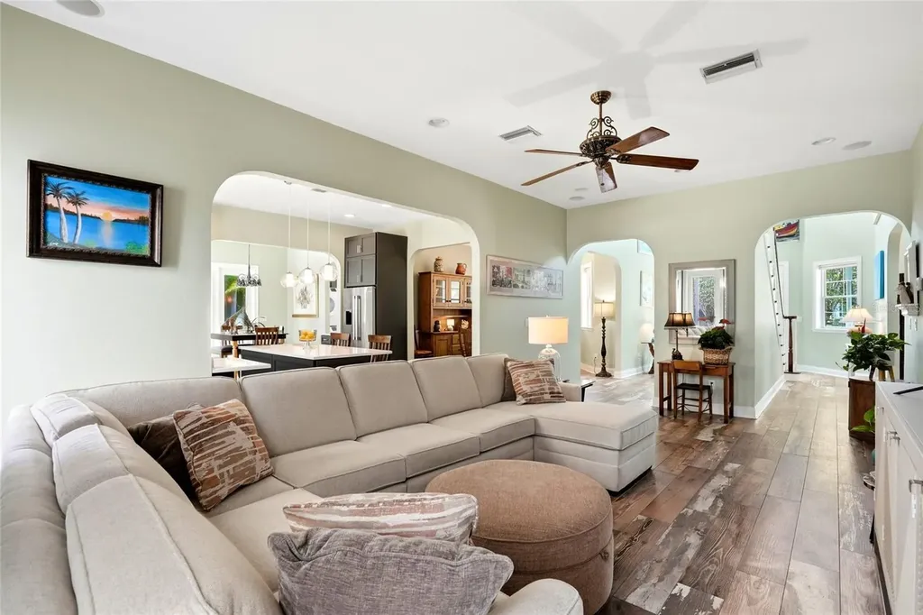13227 110th Avenue Largo FL 33774