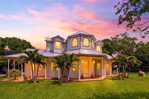 13227 110th Avenue Largo FL 33774