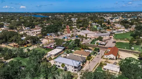 158 E Spruce Street Tarpon Springs FL 34689