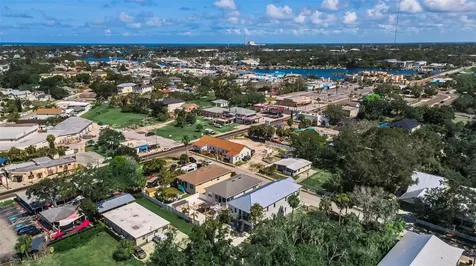 158 E Spruce Street Tarpon Springs FL 34689