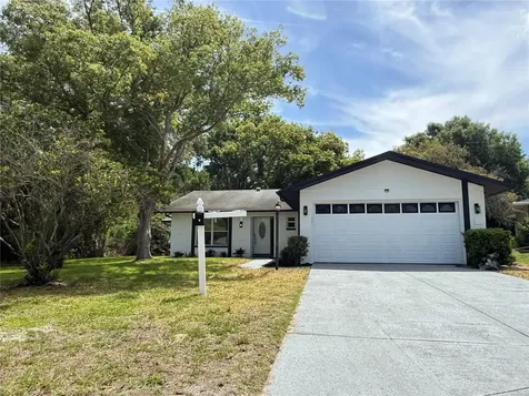 10501 Hardwood Court Port Richey FL 34668