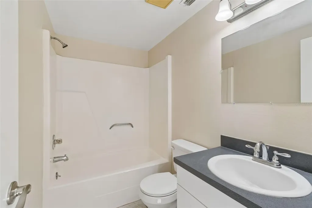 8804 Briar Hollow Court Tampa FL 33634