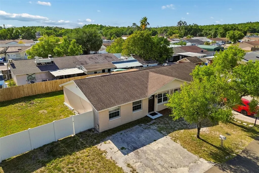 8804 Briar Hollow Court Tampa FL 33634