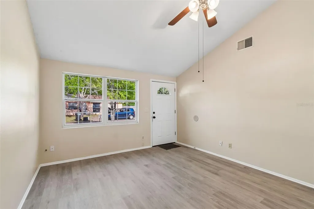 8804 Briar Hollow Court Tampa FL 33634