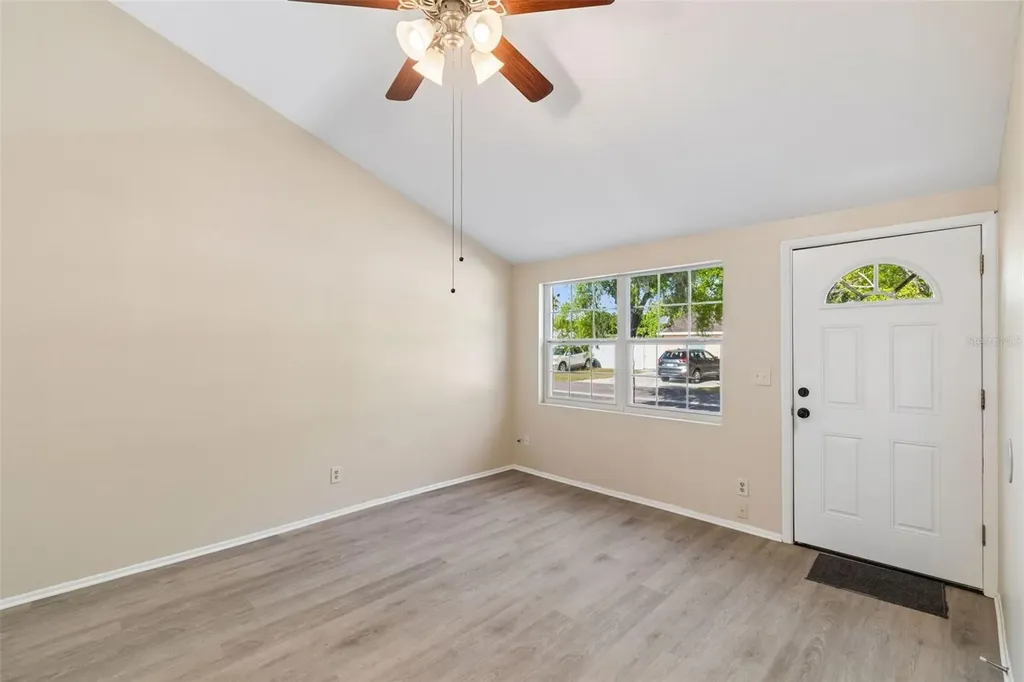 8804 Briar Hollow Court Tampa FL 33634
