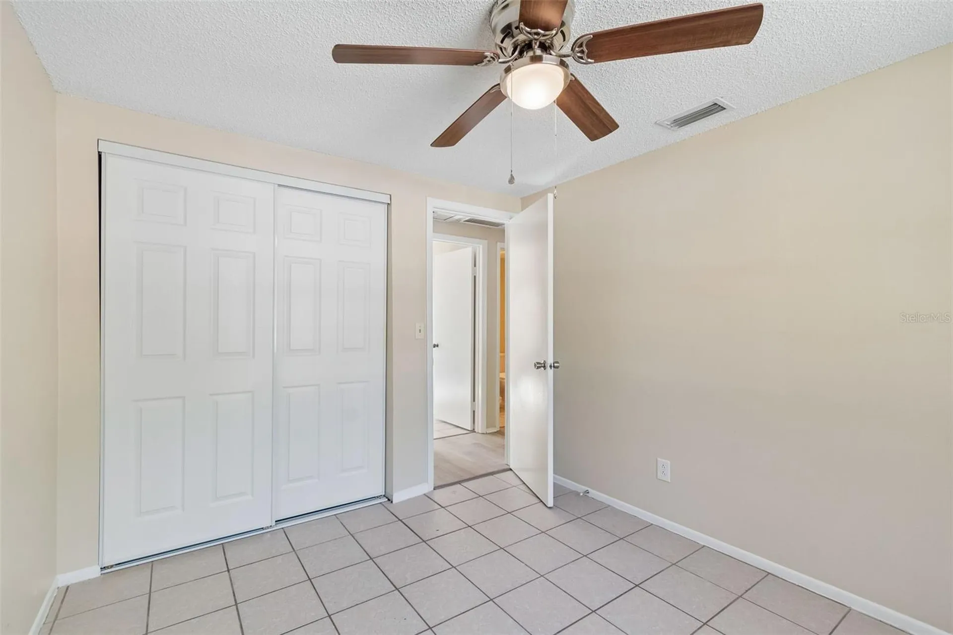 8804 Briar Hollow Court Tampa FL 33634