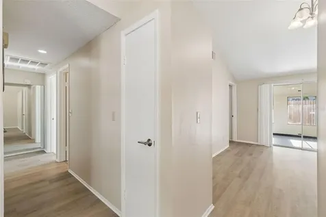 8804 Briar Hollow Court Tampa FL 33634