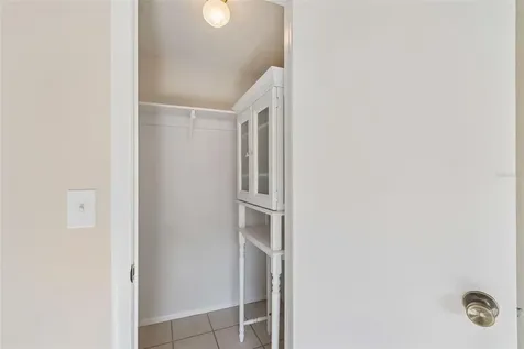 8804 Briar Hollow Court Tampa FL 33634