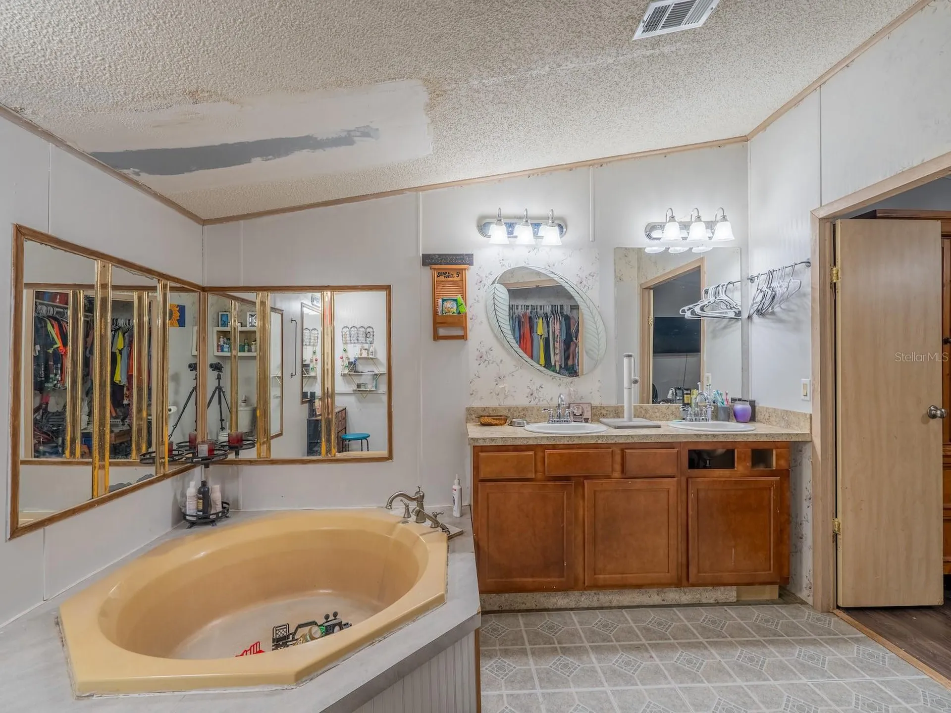 4521 NE 28th Avenue Ocala FL 34479