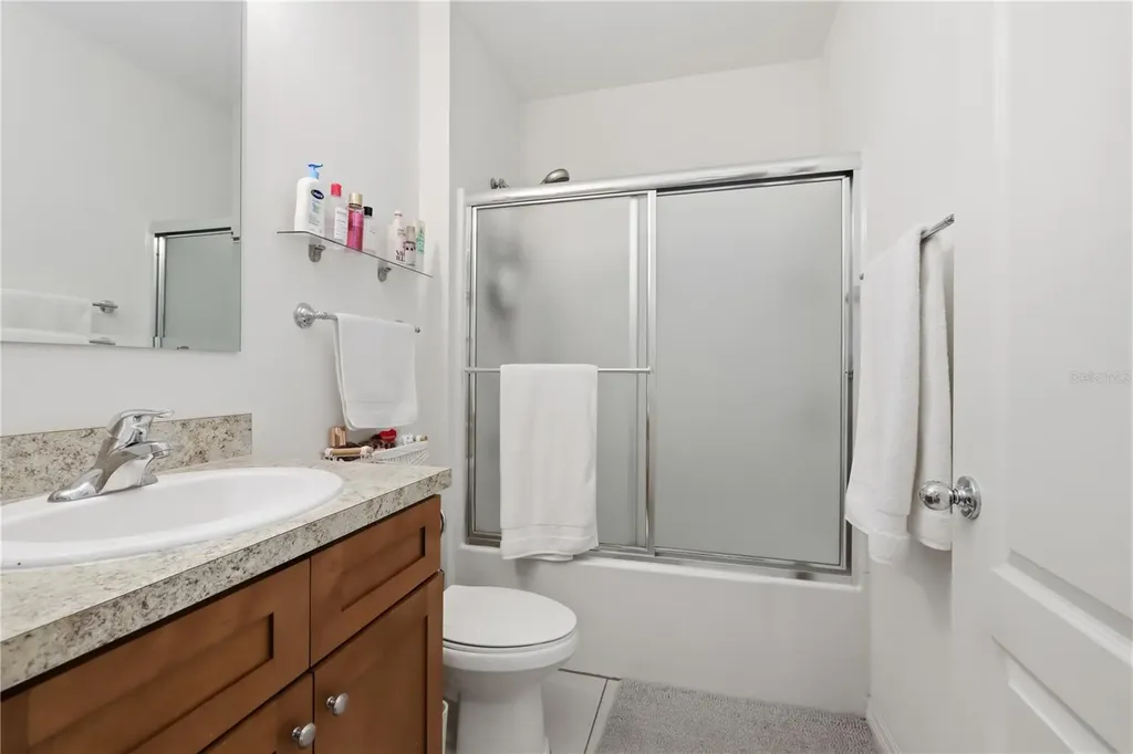 831 Oak Hollow Loop Deland FL 32724
