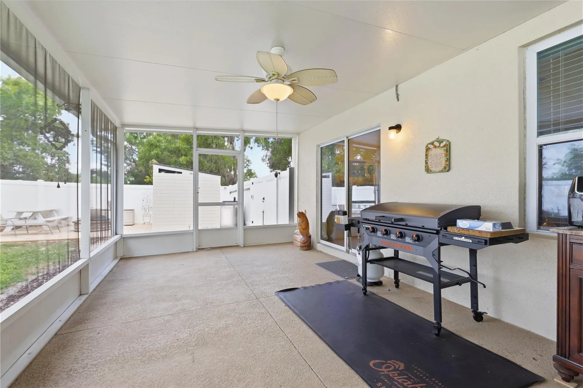 831 Oak Hollow Loop Deland FL 32724