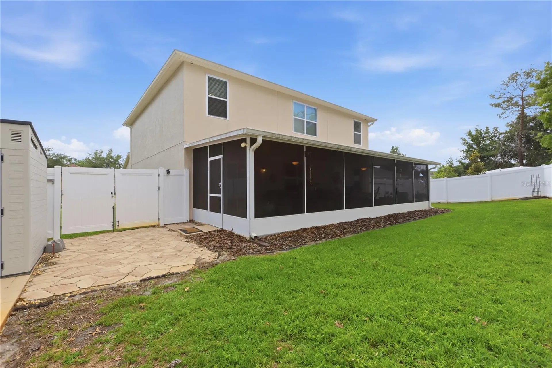 831 Oak Hollow Loop Deland FL 32724