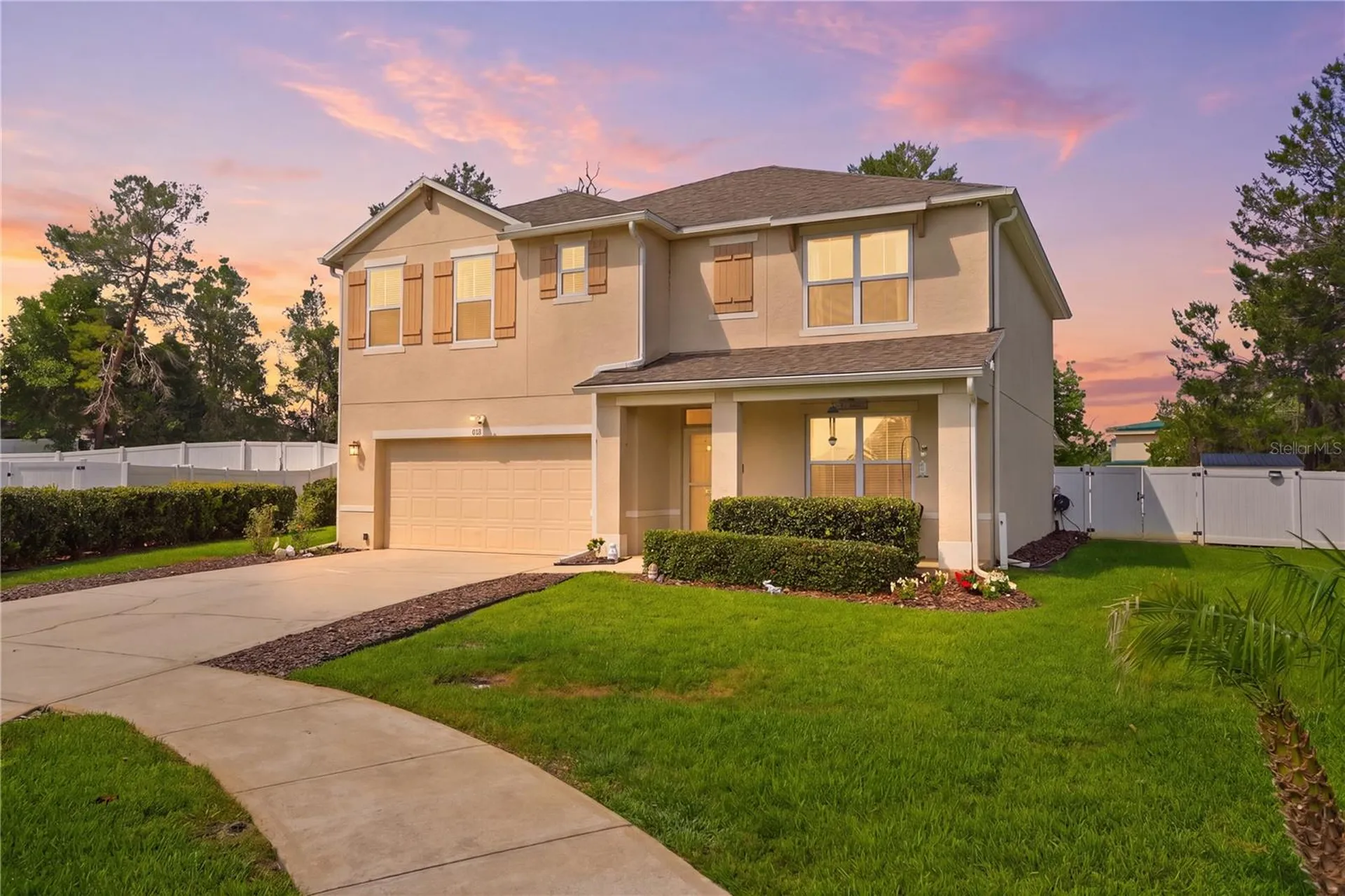 831 Oak Hollow Loop Deland FL 32724